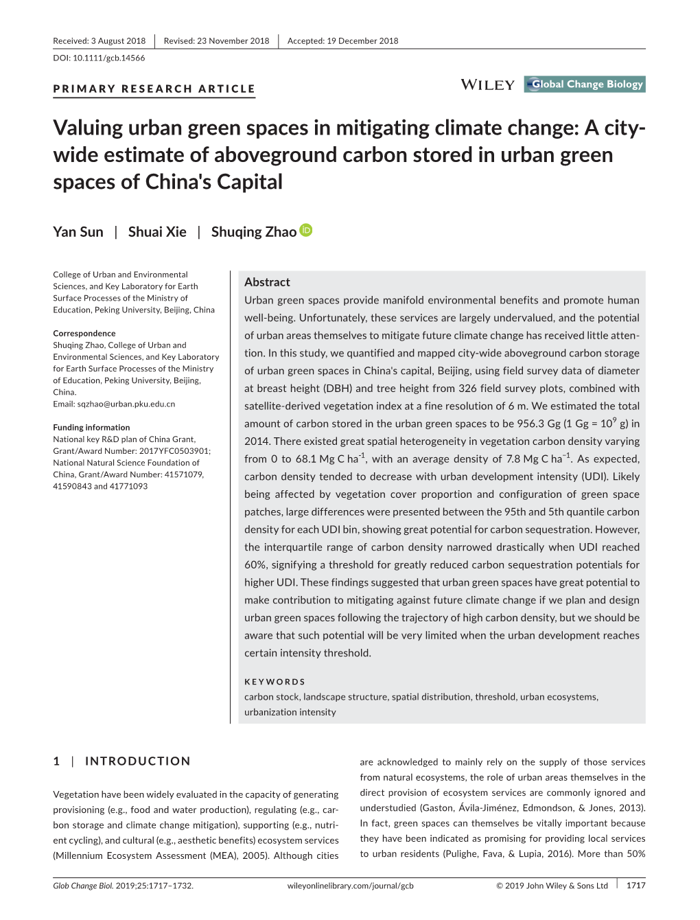 Valuing Urban Green Spaces in Mitigating Climate Change: a City‐ Wide Estimate of Aboveground Carbon Stored in Urban Green Spaces of China's Capital