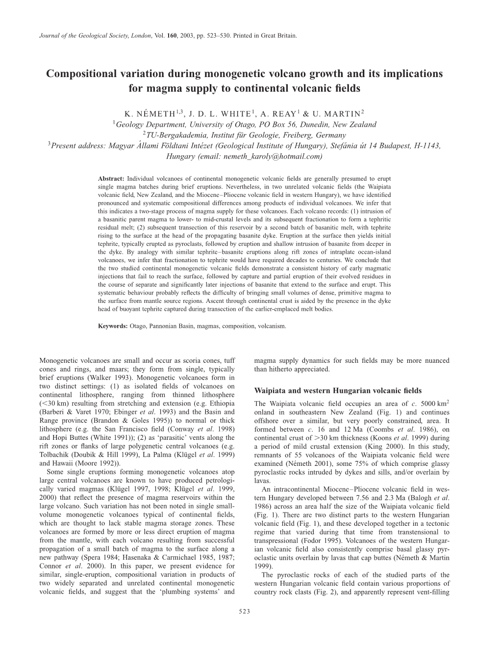 Compositional Variation During Monogenetic Volcano Growth and Its Implications for Magma Supply to Continental Volcanic ﬁelds