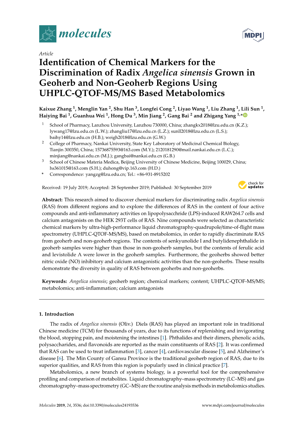 Identification of Chemical Markers for the Discrimination of Radix