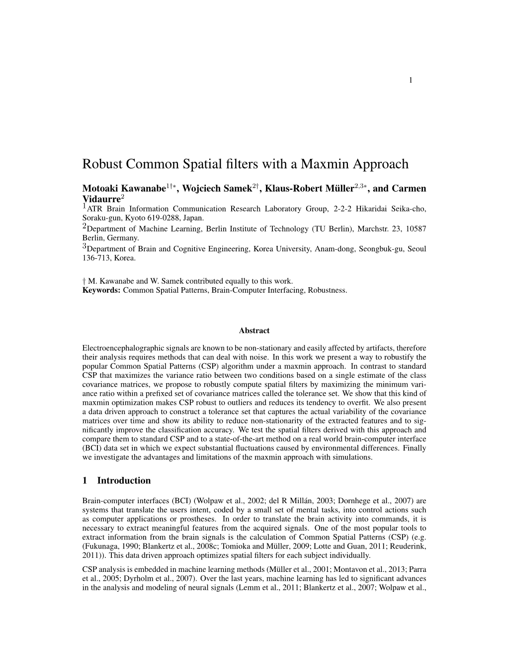 Robust Common Spatial Filters with a Maxmin Approach