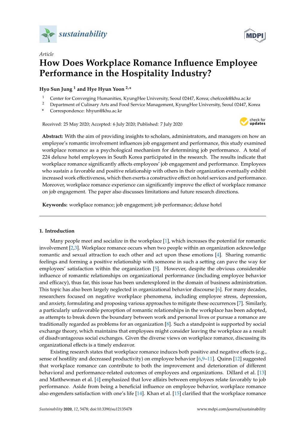 How Does Workplace Romance Influence Employee Performance in the Hospitality Industry?