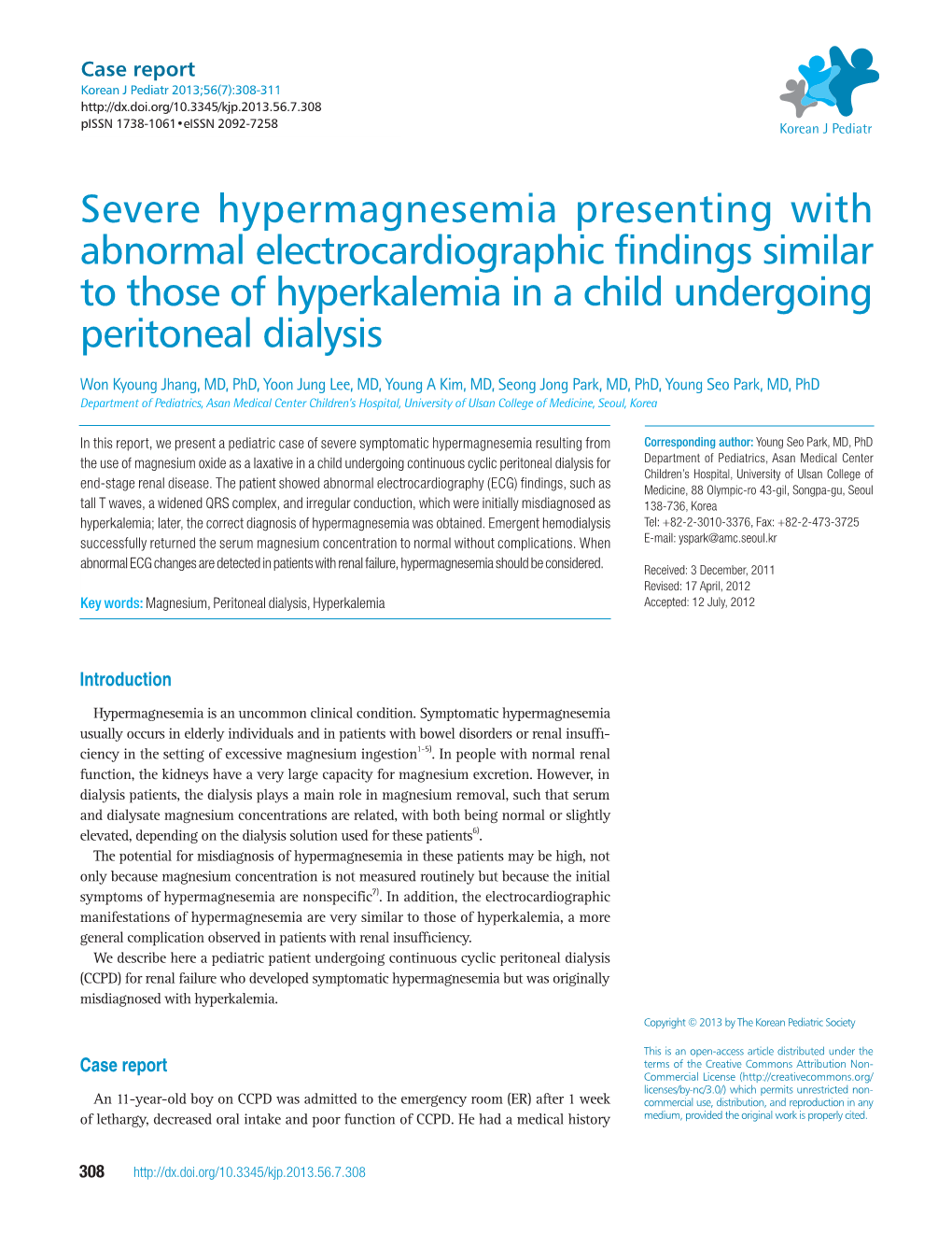 Severe Hypermagnesemia Presenting with Abnormal Electrocardiographic Findings Similar to Those of Hyperkalemia in a Child Undergoing Peritoneal Dialysis