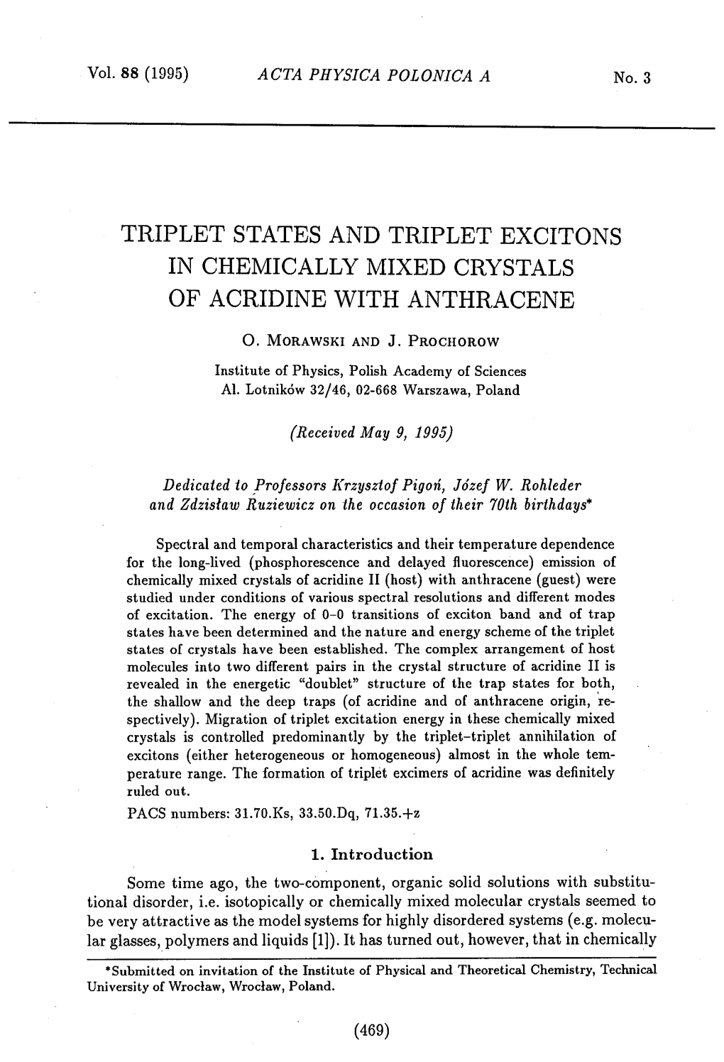 Triplet States and Triplet Excitons in Chemically Mixed Crystals