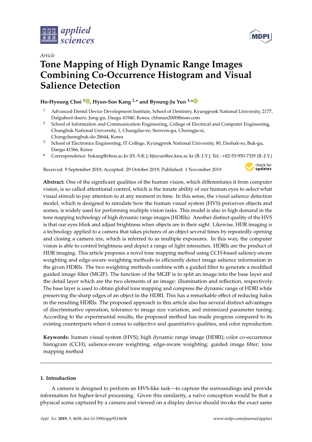 Tone Mapping of High Dynamic Range Images Combining Co-Occurrence Histogram and Visual Salience Detection