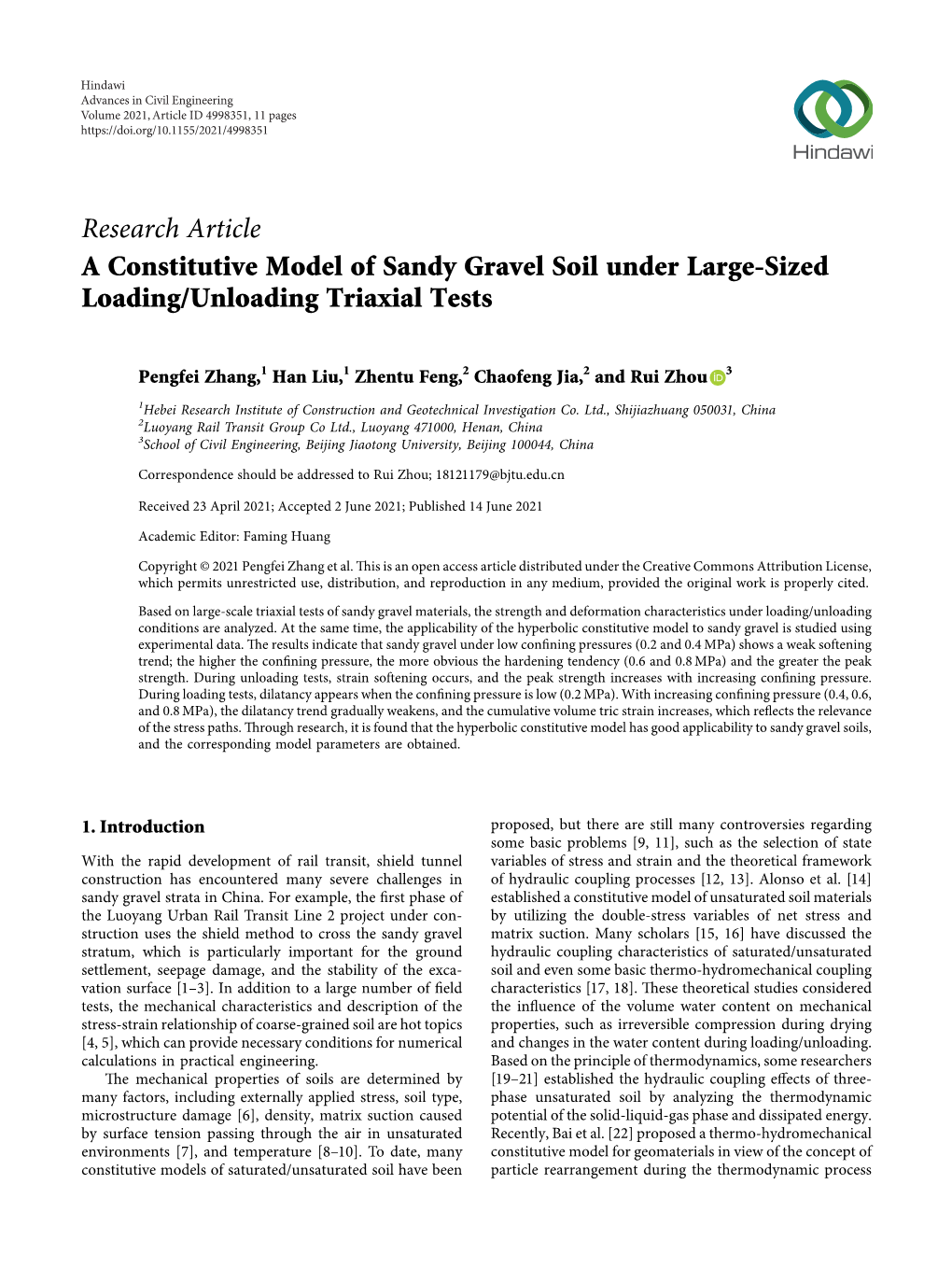 A Constitutive Model of Sandy Gravel Soil Under Large-Sized Loading/Unloading Triaxial Tests