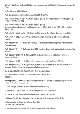 Décret N° 2009-844 Du 7 Août 2009 Portant Concession De La Médaille D’Honneur De L’Armée De Terre
