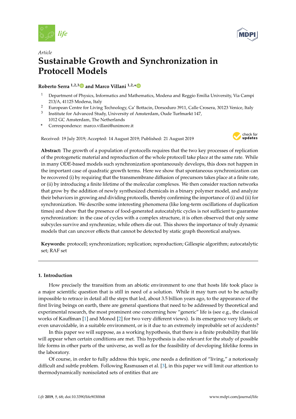 Sustainable Growth and Synchronization in Protocell Models