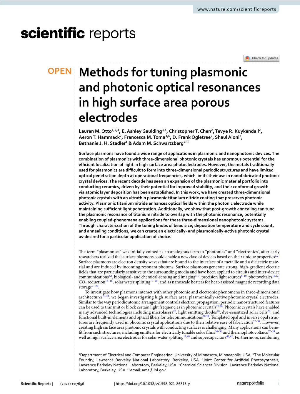 Methods for Tuning Plasmonic and Photonic Optical Resonances in High Surface Area Porous Electrodes Lauren M