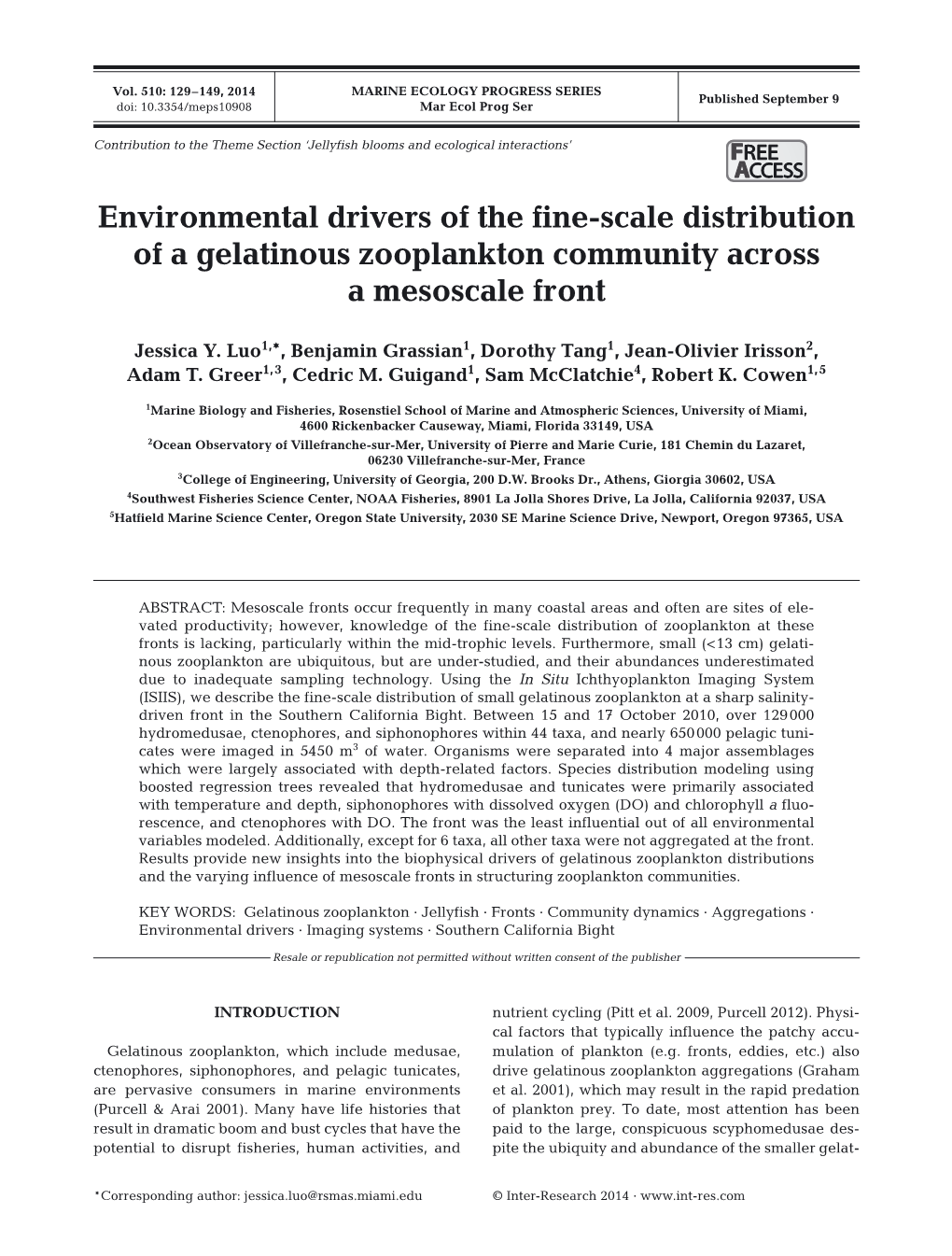 Environmental Drivers of the Fine-Scale Distribution of a Gelatinous Zooplankton Community Across a Mesoscale Front