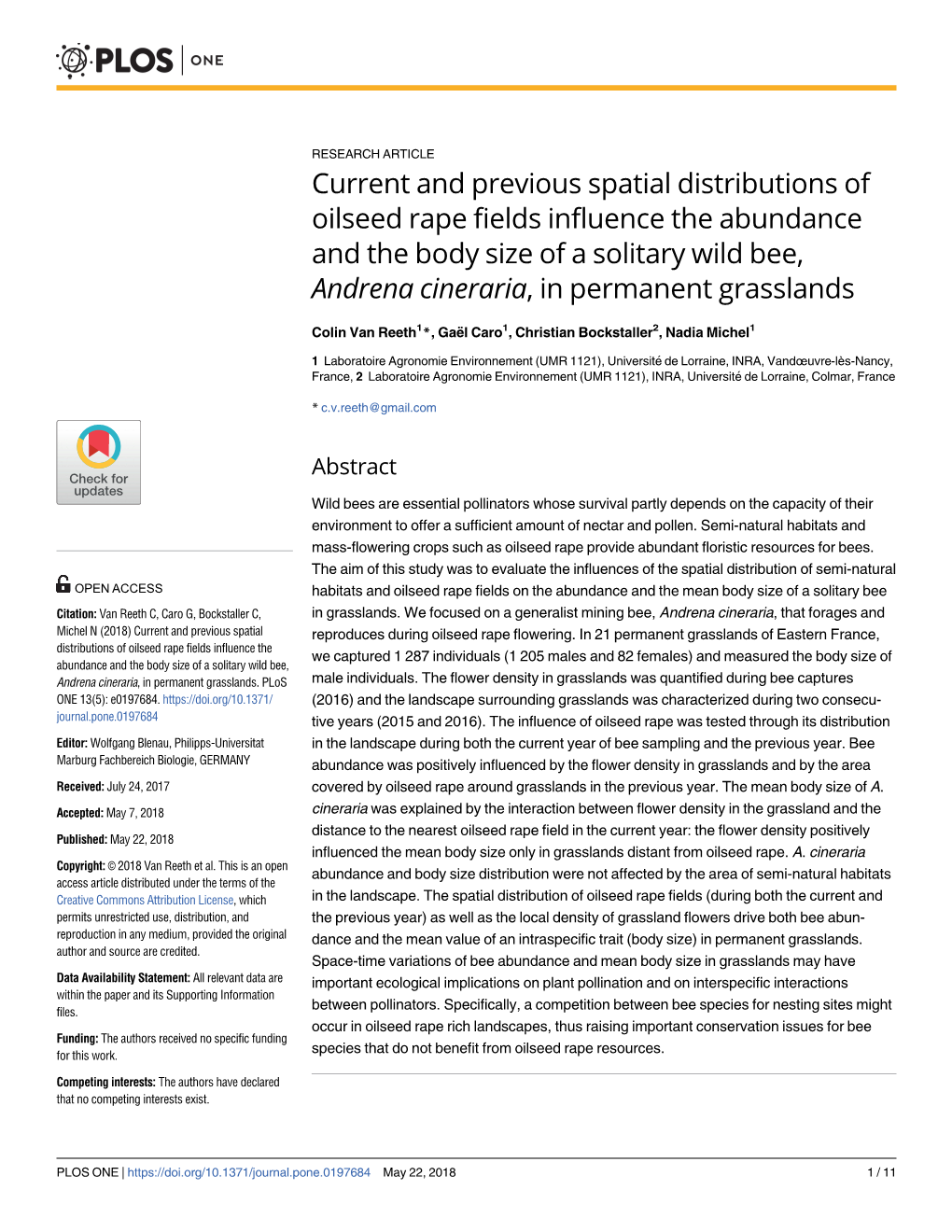 Current and Previous Spatial Distributions of Oilseed Rape Fields Influence the Abundance and the Body Size of a Solitary Wild B