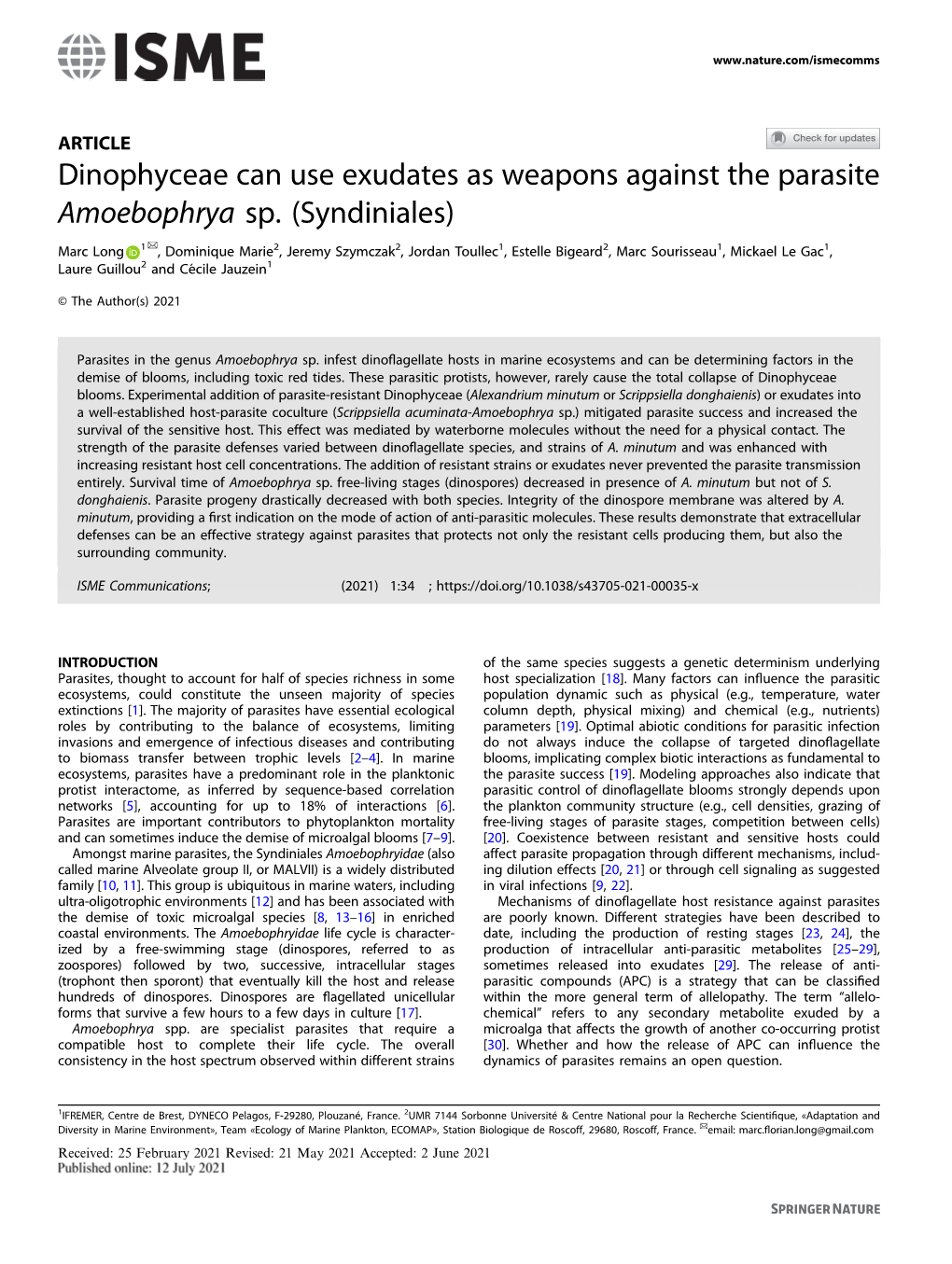 Dinophyceae Can Use Exudates As Weapons Against the Parasite Amoebophrya Sp