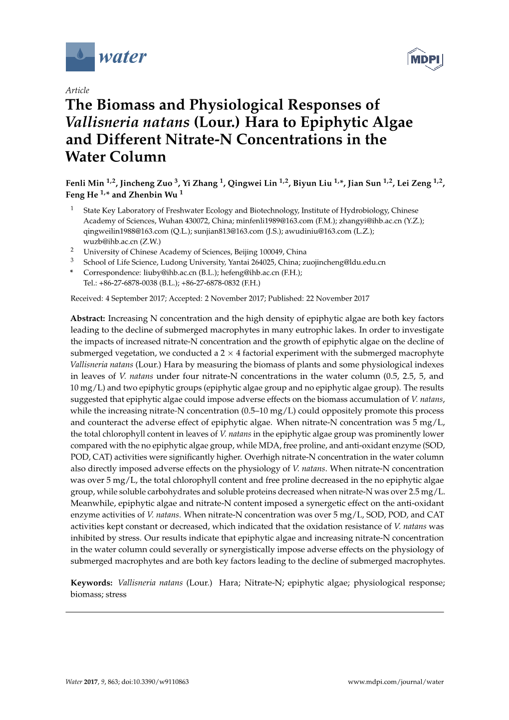 The Biomass and Physiological Responses of Vallisneria Natans (Lour.) Hara to Epiphytic Algae and Different Nitrate-N Concentrations in the Water Column