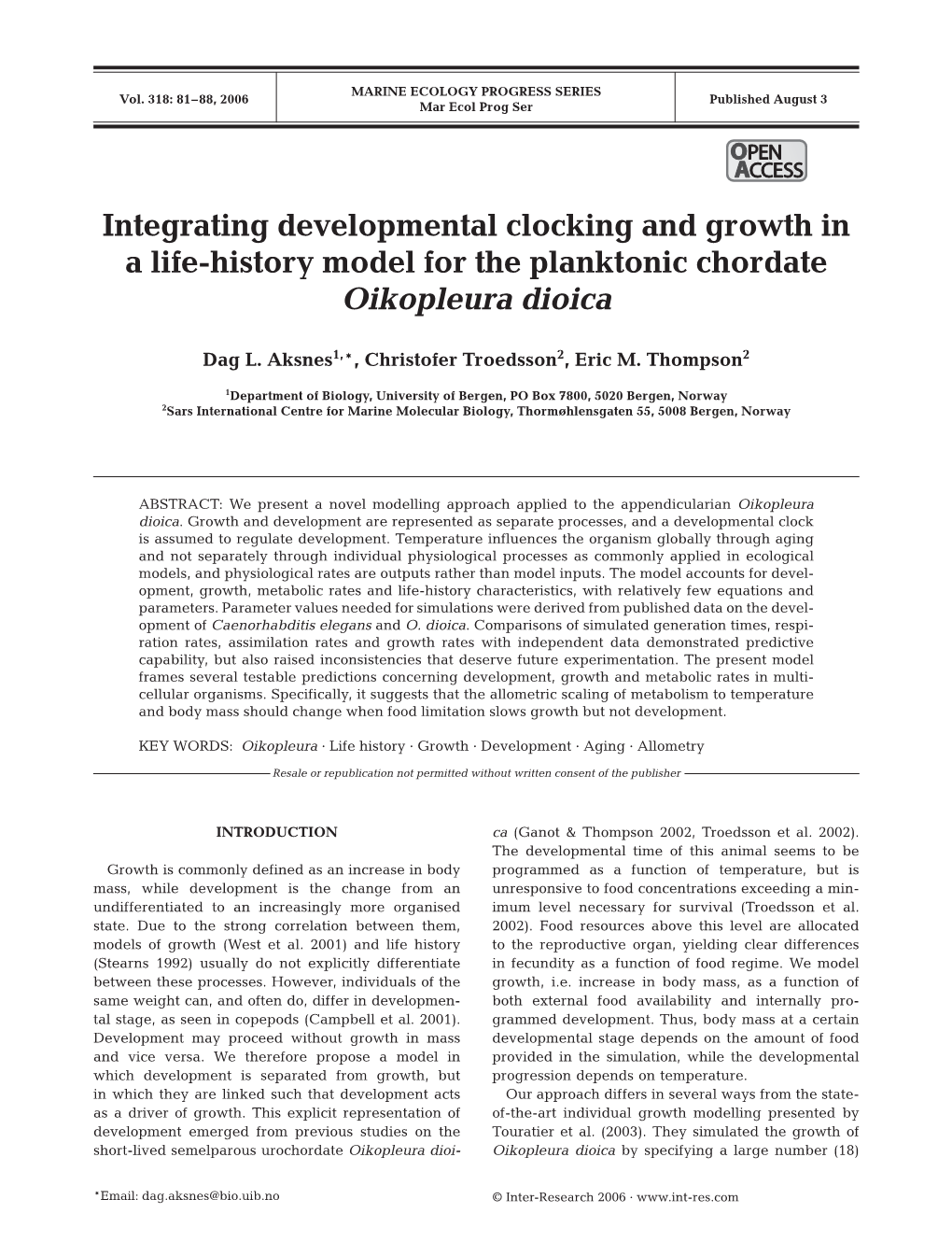 Integrating Developmental Clocking and Growth in a Life-History Model for the Planktonic Chordate Oikopleura Dioica