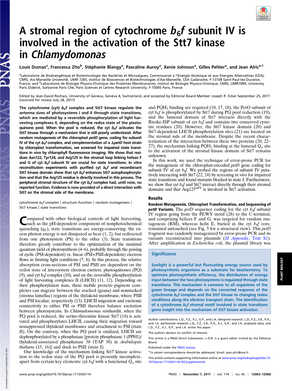 A Stromal Region of Cytochrome B6f Subunit IV Is Involved in the Activation of the Stt7 Kinase in Chlamydomonas