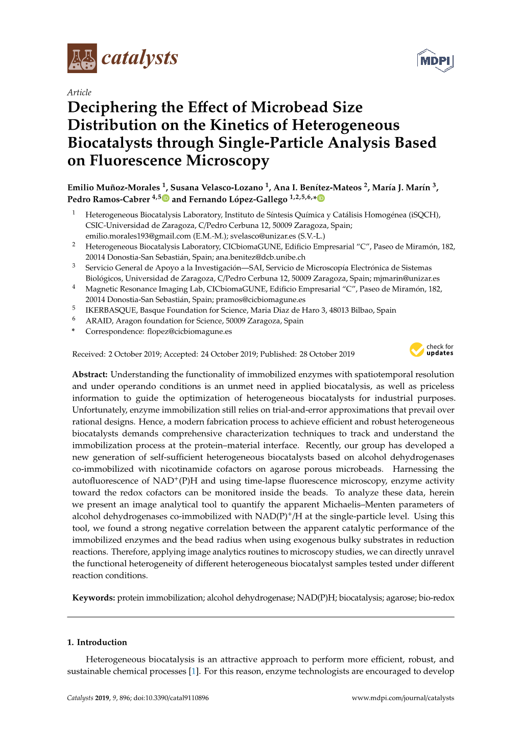 Deciphering the Effect of Microbead Size Distribution on the Kinetics of Heterogeneous Biocatalysts Through Single-Particle Anal