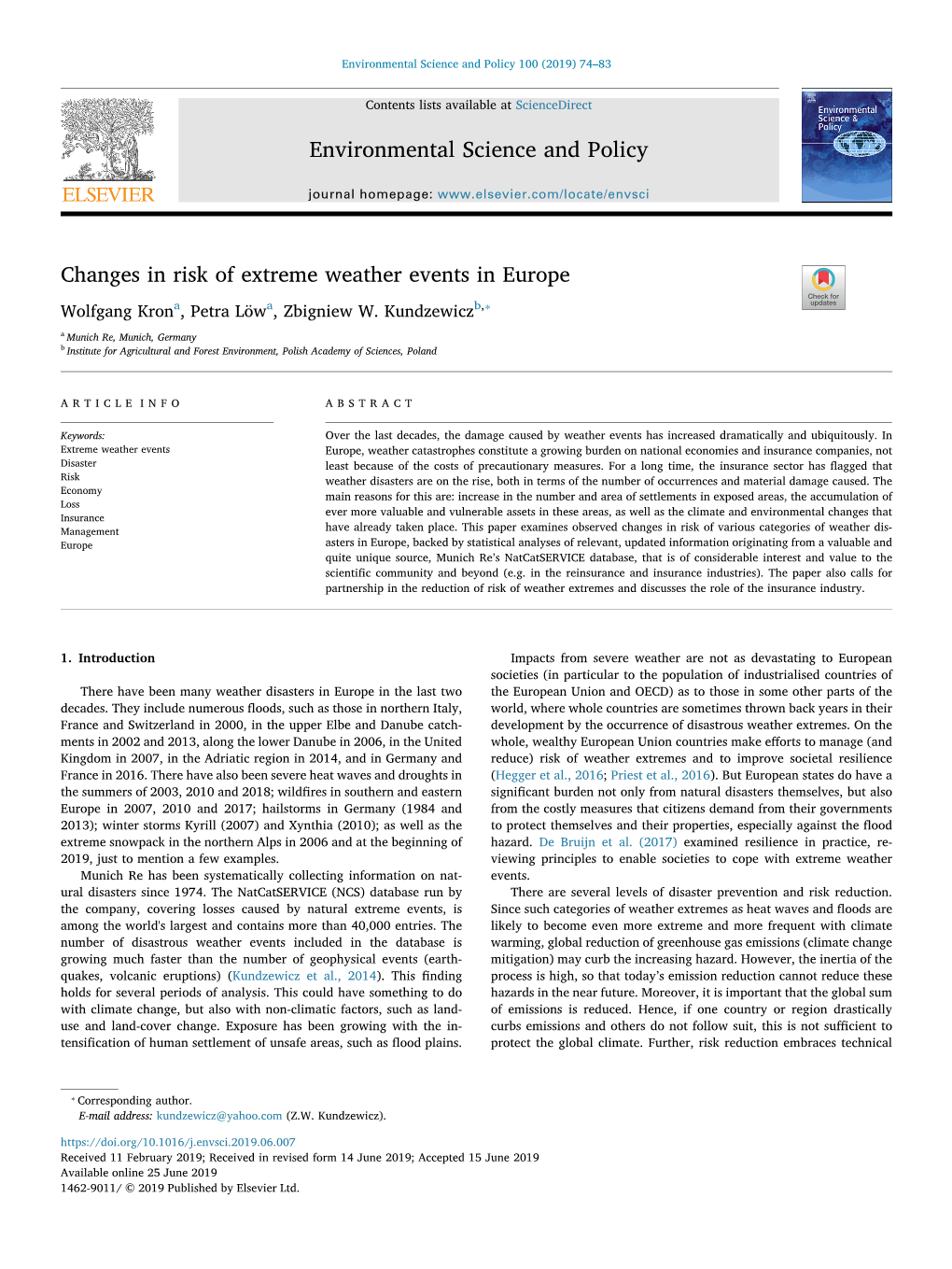 Changes in Risk of Extreme Weather Events in Europe T ⁎ Wolfgang Krona, Petra Löwa, Zbigniew W