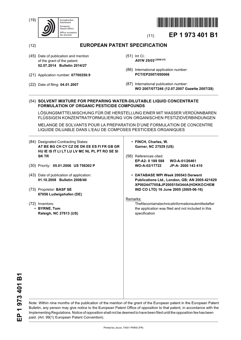 Solvent Mixture for Preparing Water-Dilutable Liquid Concentrate Formulation of Organic Pesticide Compounds