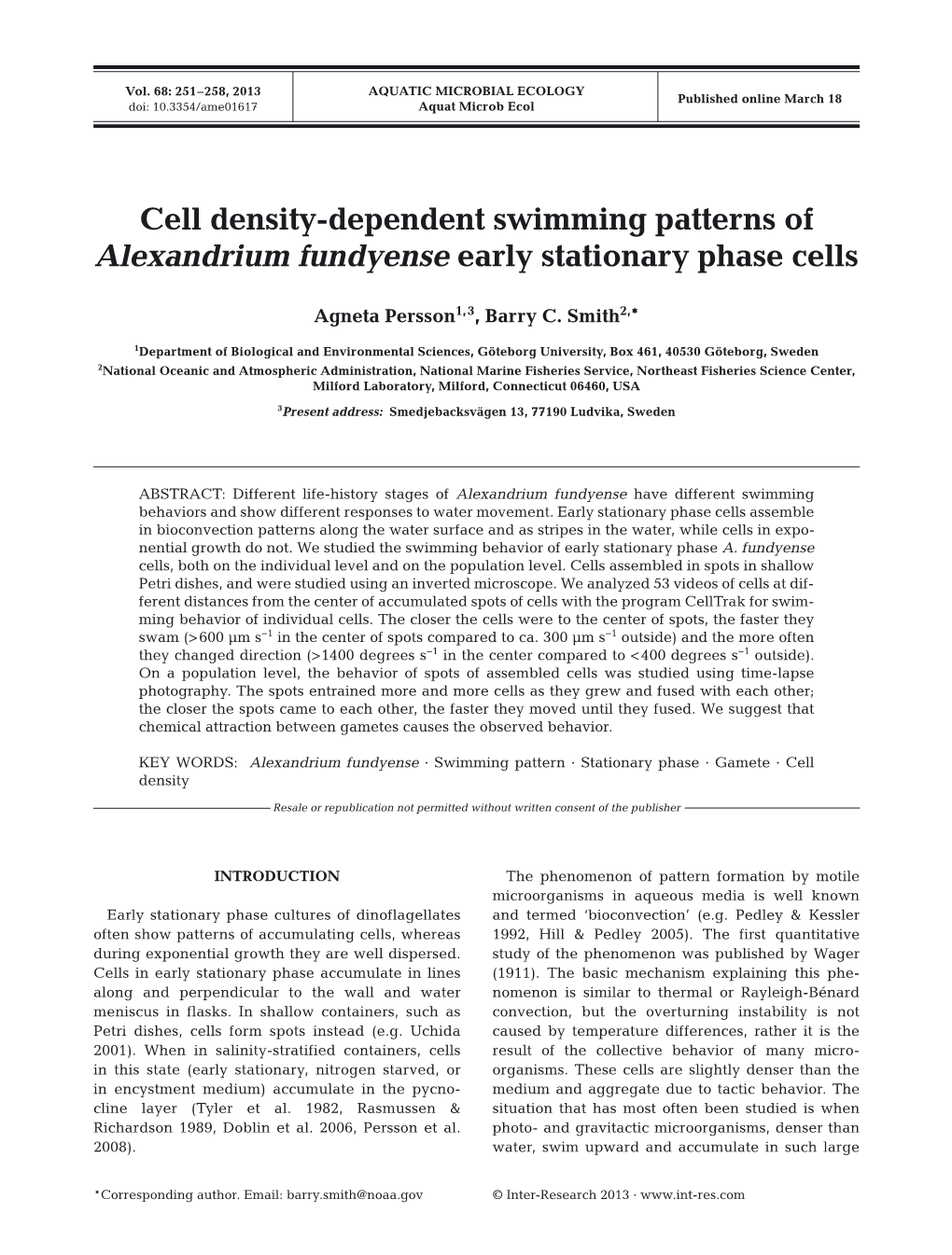 Cell Density-Dependent Swimming Patterns of Alexandrium Fundyense Early Stationary Phase Cells