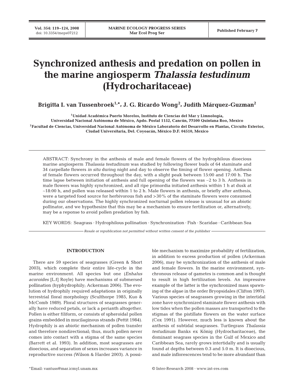 Synchronized Anthesis and Predation on Pollen in the Marine Angiosperm Thalassia Testudinum (Hydrocharitaceae)