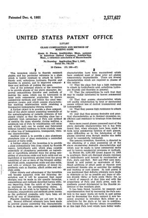 UNITED STATES PATENT OFFICE 2,577,627 GLASS COMPOSITION and METHOD of MAKNG SAME Alexis G