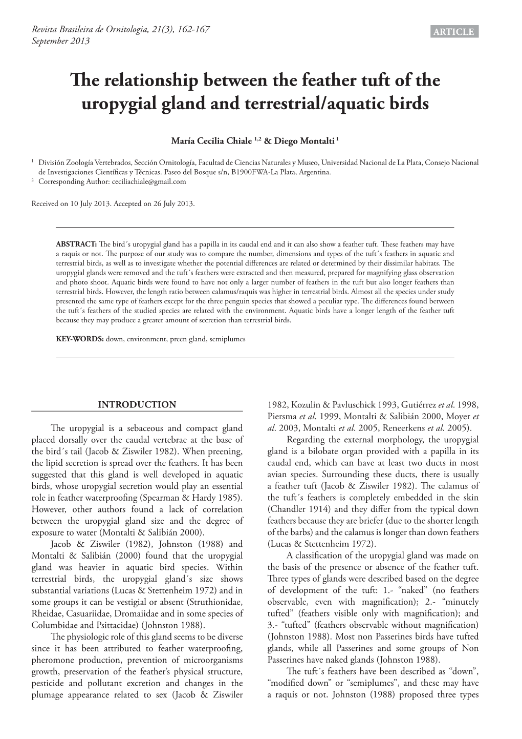 The Relationship Between the Feather Tuft of the Uropygial Gland and Terrestrial/Aquatic Birds