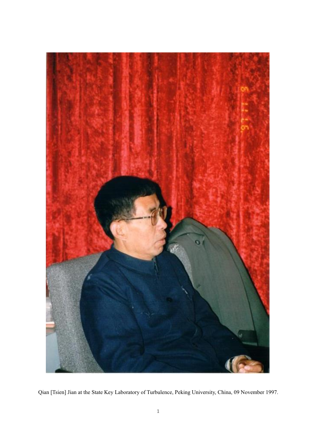 Qian [Tsien] Jian at the State Key Laboratory of Turbulence, Peking University, China, 09 November 1997
