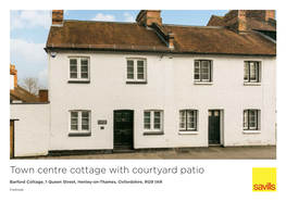 Town Centre Cottage with Courtyard Patio
