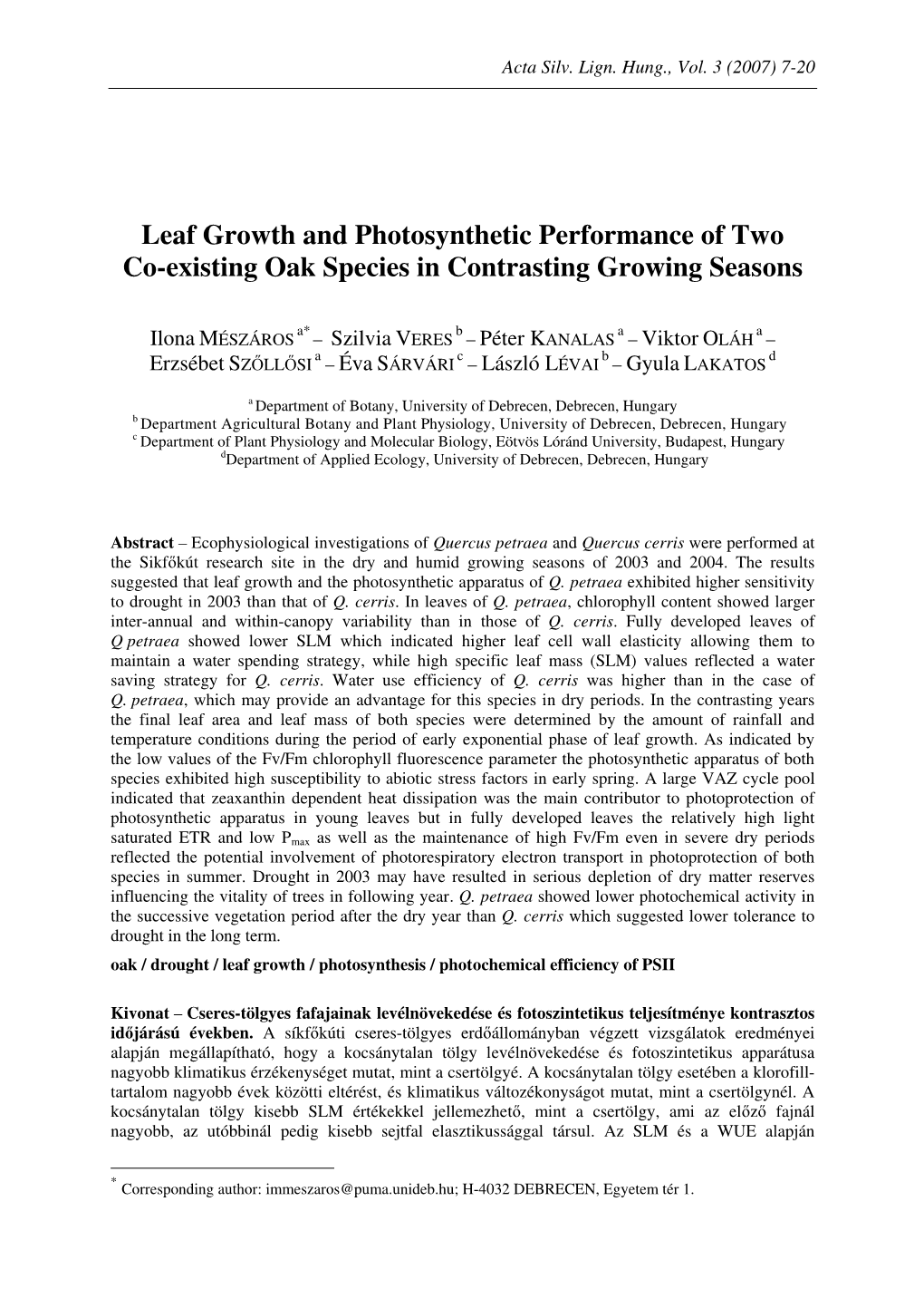 Leaf Growth and Photosynthetic Performance of Two Co-Existing Oak Species in Contrasting Growing Seasons