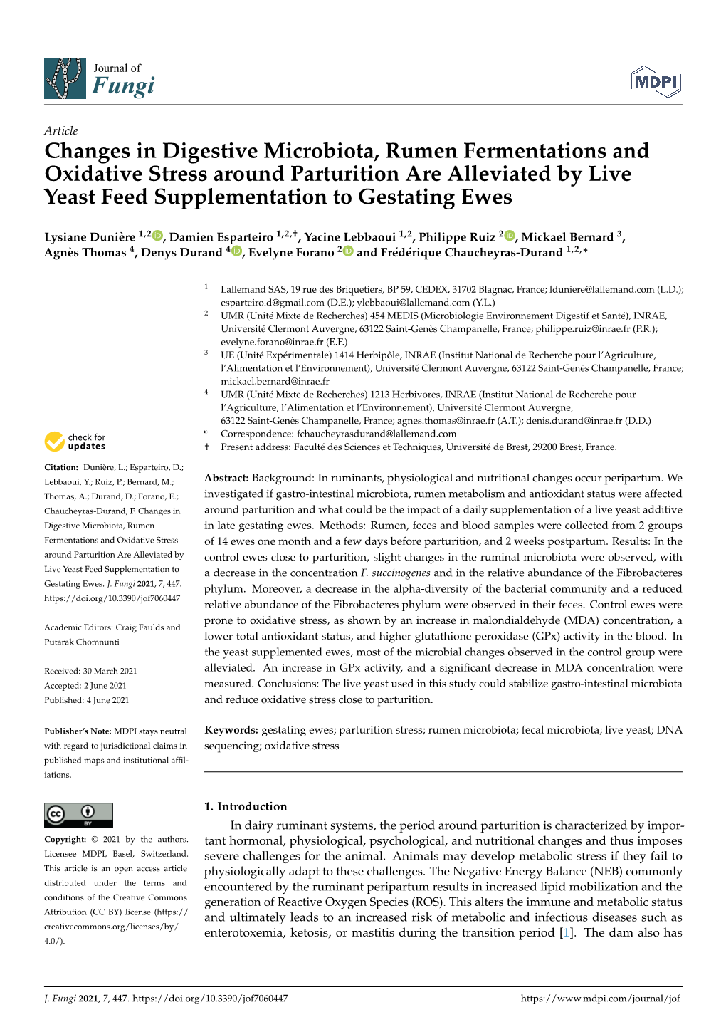 Changes in Digestive Microbiota, Rumen Fermentations and Oxidative Stress Around Parturition Are Alleviated by Live Yeast Feed Supplementation to Gestating Ewes