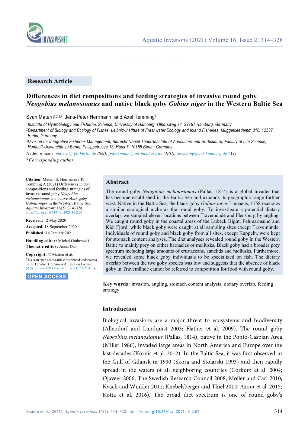 Differences in Diet Compositions and Feeding Strategies of Invasive Round Goby Neogobius Melanostomus and Native Black Goby Gobius Niger in the Western Baltic Sea