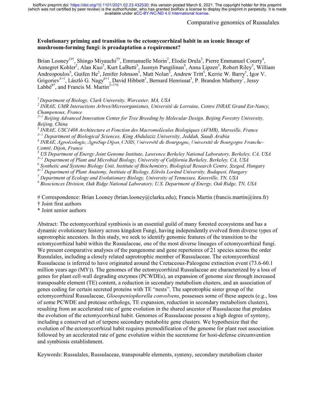 Comparative Genomics of Russulales