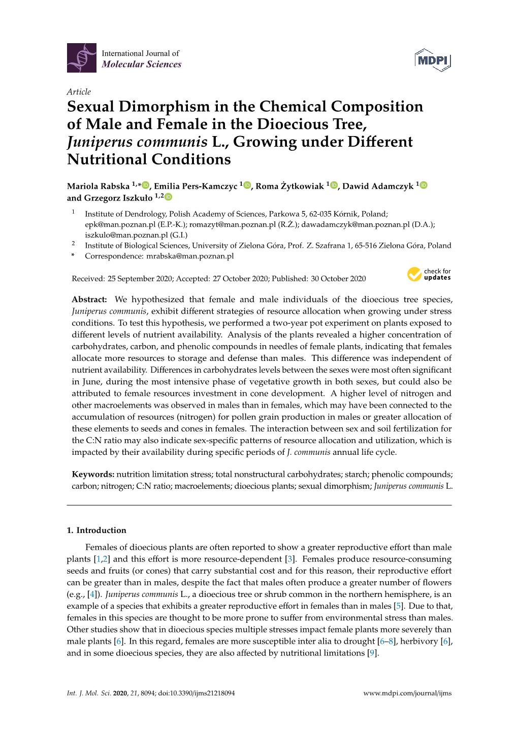 Sexual Dimorphism in the Chemical Composition of Male and Female in the Dioecious Tree, Juniperus Communis L., Growing Under Diﬀerent Nutritional Conditions