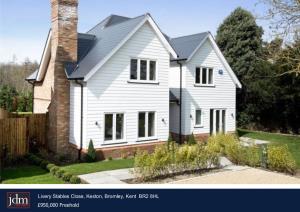 Livery Stables Close, Keston, Bromley, Kent BR2 8HL £950,000 Freehold