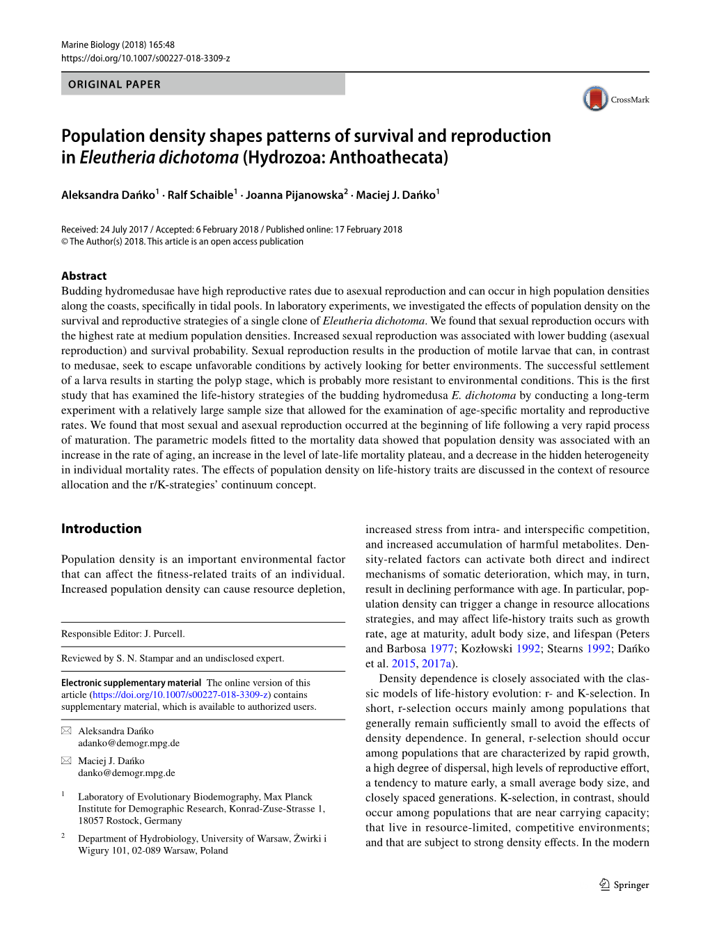 Population Density Shapes Patterns of Survival and Reproduction in Eleutheria Dichotoma (Hydrozoa: Anthoathecata)