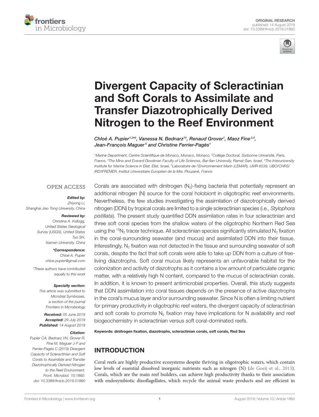 Divergent Capacity of Scleractinian and Soft Corals to Assimilate and Transfer Diazotrophically Derived Nitrogen to the Reef Environment