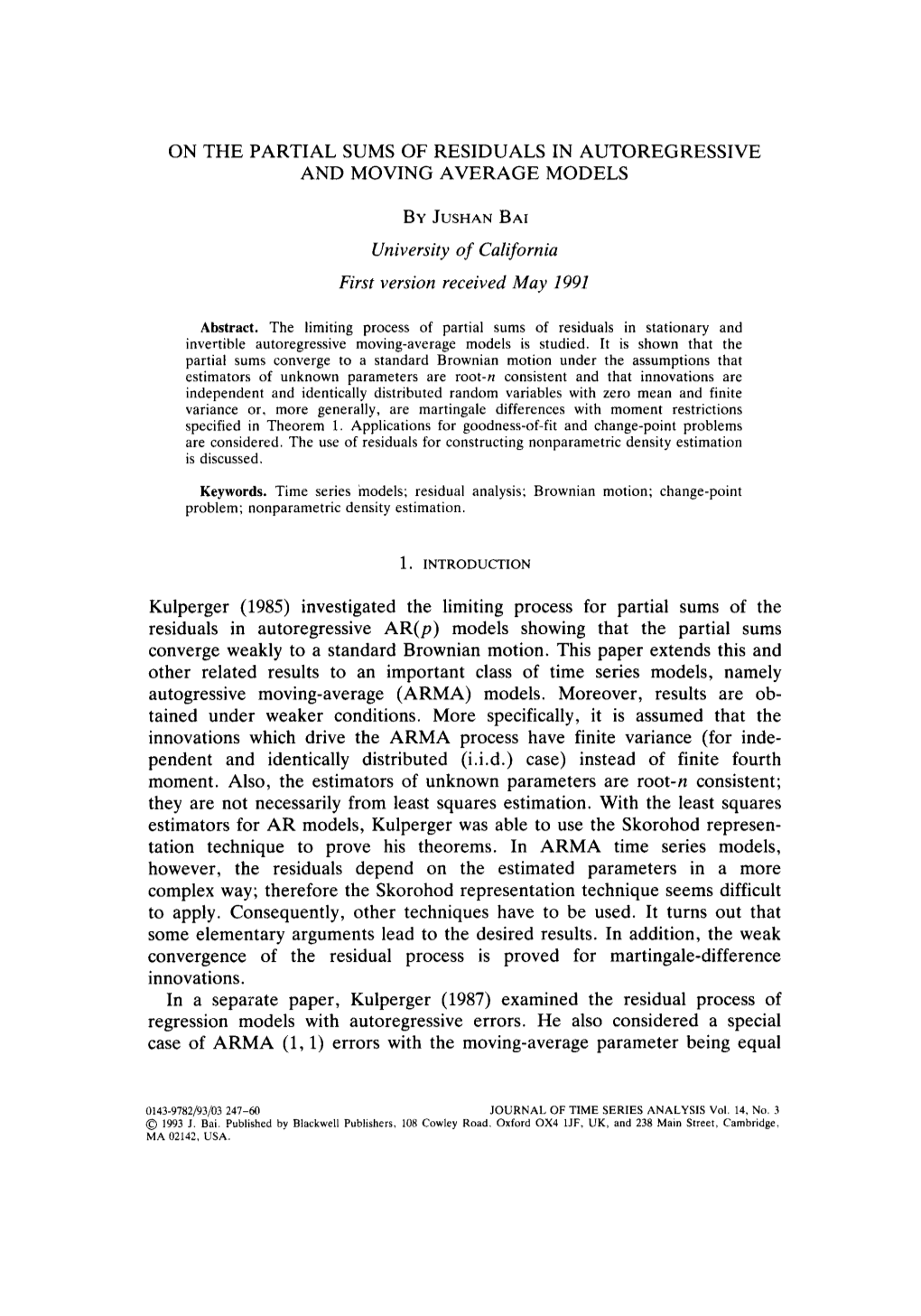 On the Partial Sums of Residuals in Autoregressive and Moving Average Models