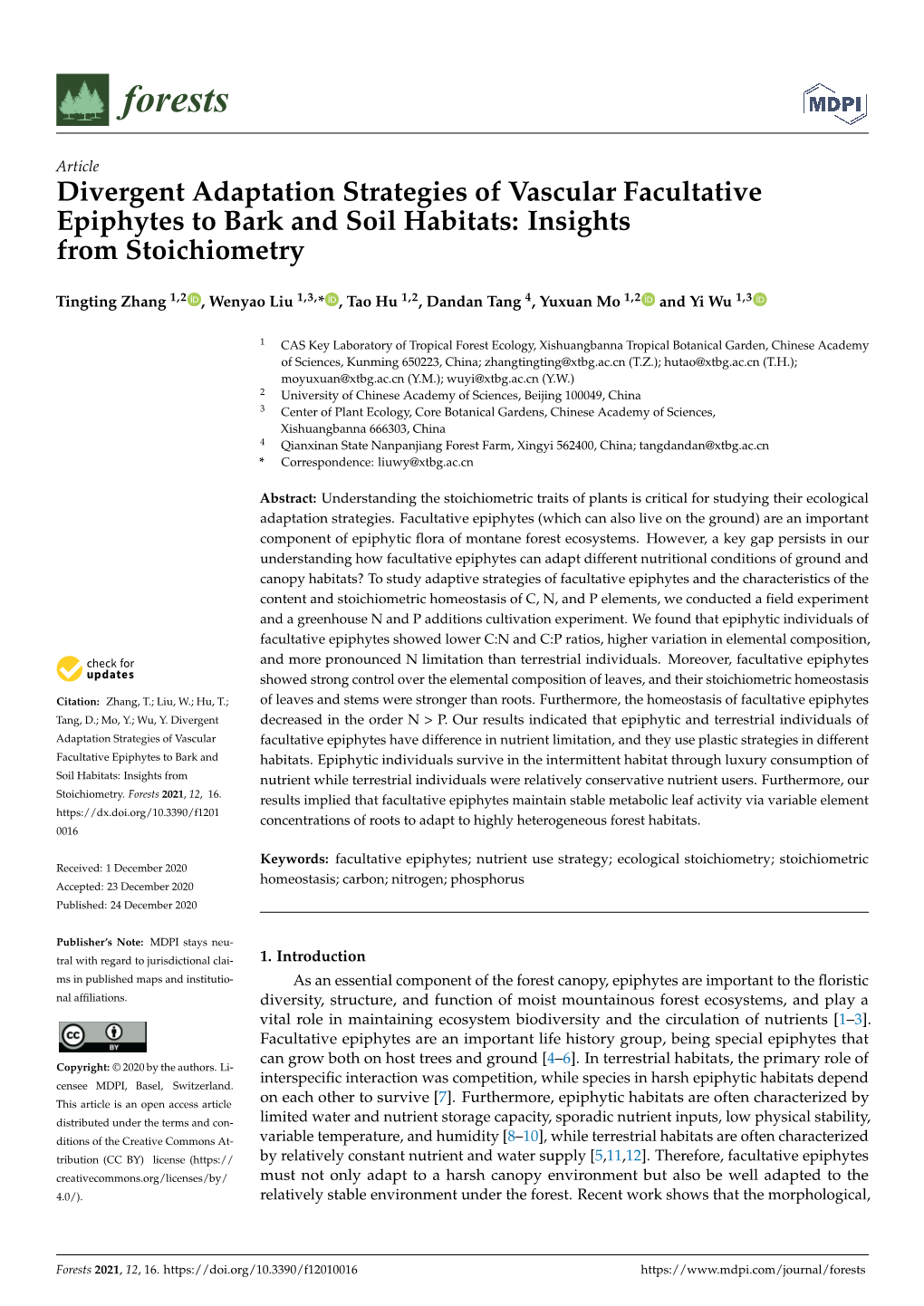 Divergent Adaptation Strategies of Vascular Facultative Epiphytes to Bark and Soil Habitats: Insights from Stoichiometry