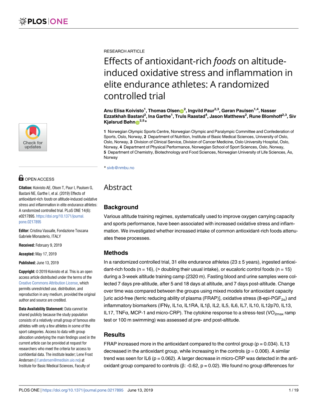 Effects of Antioxidant-Rich Foods on Altitude-Induced Oxidative Stress and Inflammation in Elite Endurance Athletes: Background a Randomized Controlled Trial