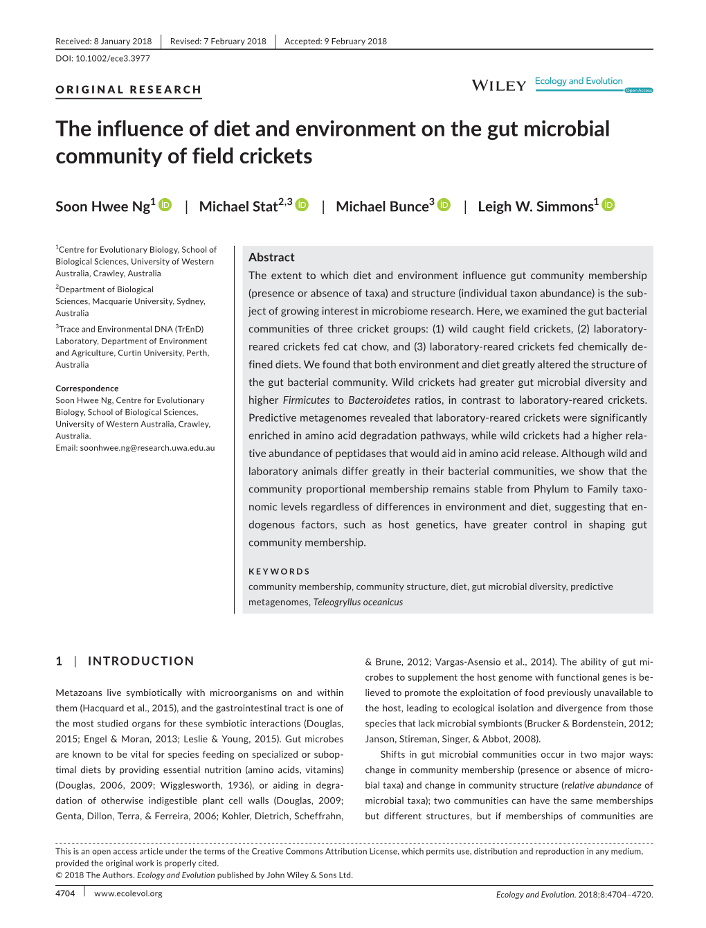 The Influence of Diet and Environment on the Gut Microbial Community of Field Crickets