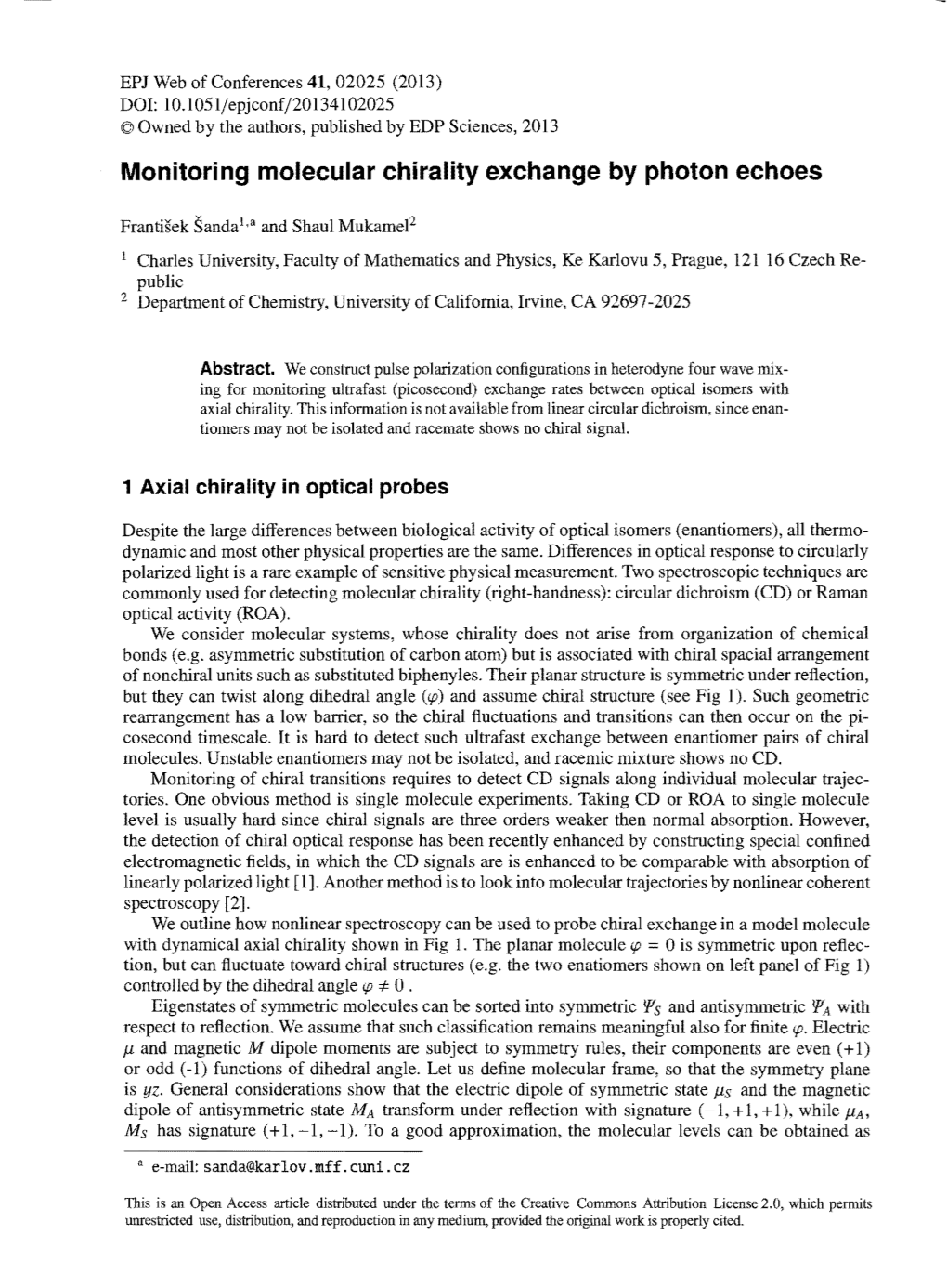 Monitoring Molecular Chirality Exchange by Photon Echoes