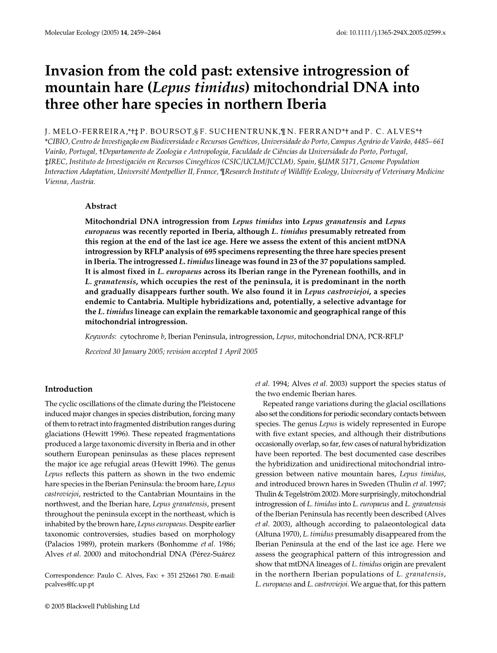 Lepus Timidus) Mitochondrial DNA Into Three Other Hare Species in Northern Iberia