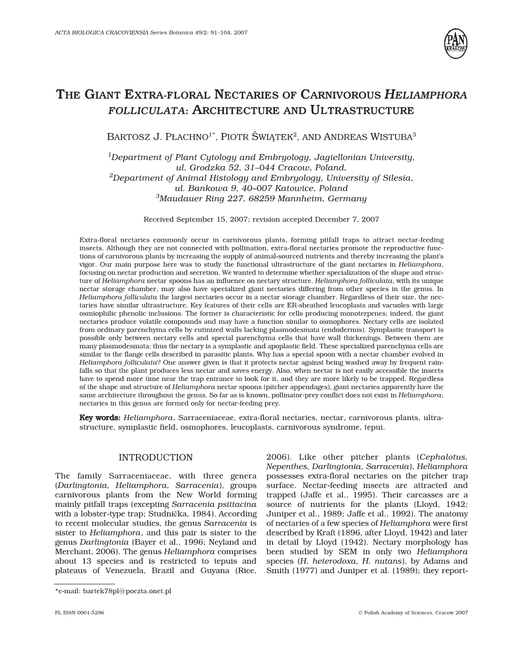 The Giant Extra-Floral Nectaries of Carnivorous Heliamphora Folliculata: Architecture and Ultrastructure