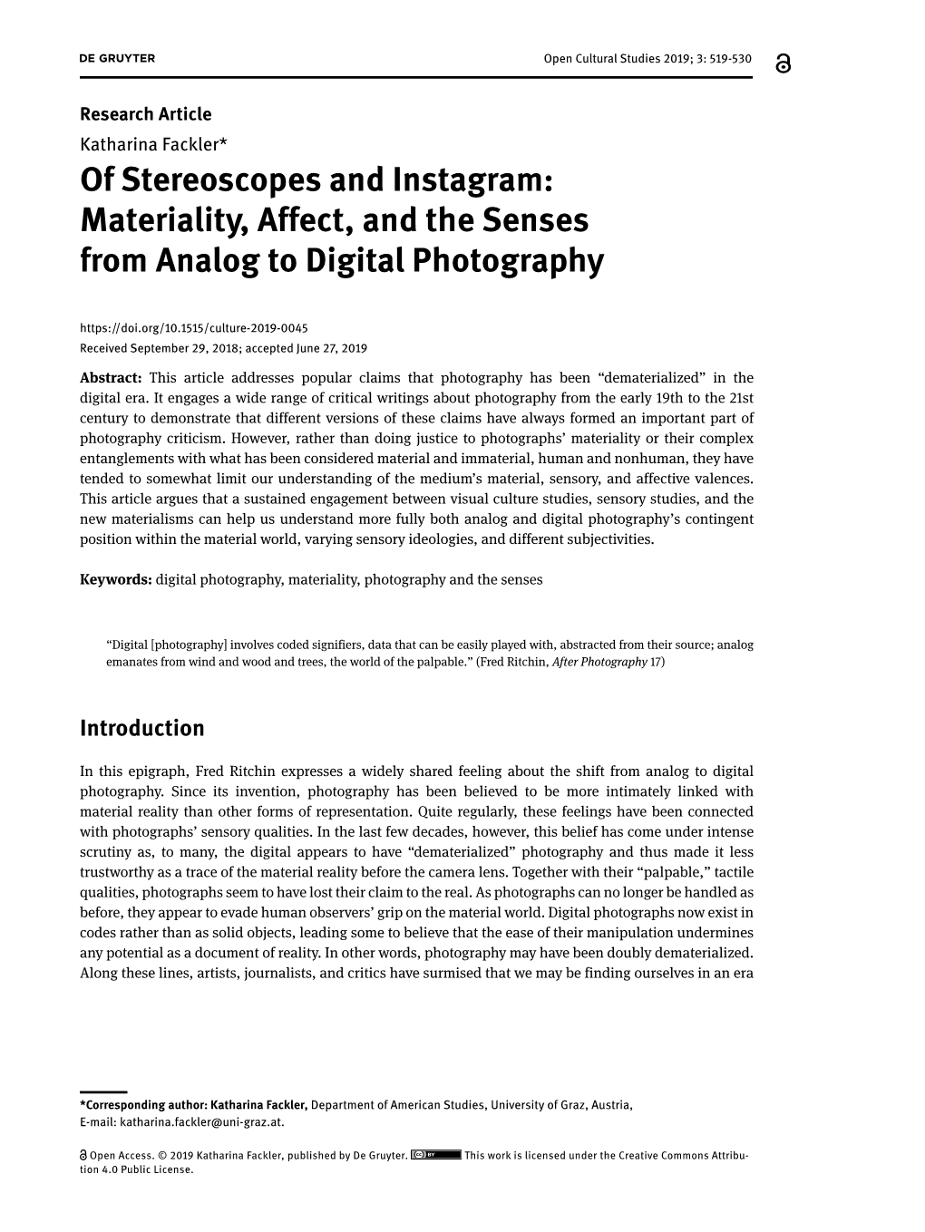 Of Stereoscopes and Instagram: Materiality, Affect, and the Senses from Analog to Digital Photography