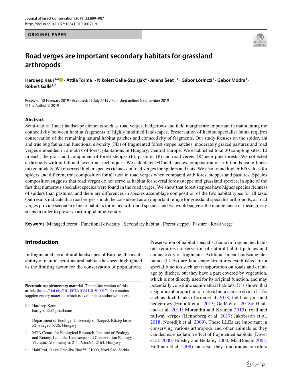 Road Verges Are Important Secondary Habitats for Grassland Arthropods