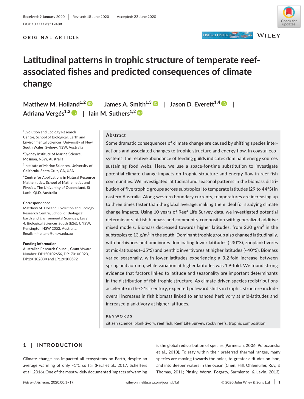 Latitudinal Patterns in Trophic Structure of Temperate Reef‐Associated Fishes