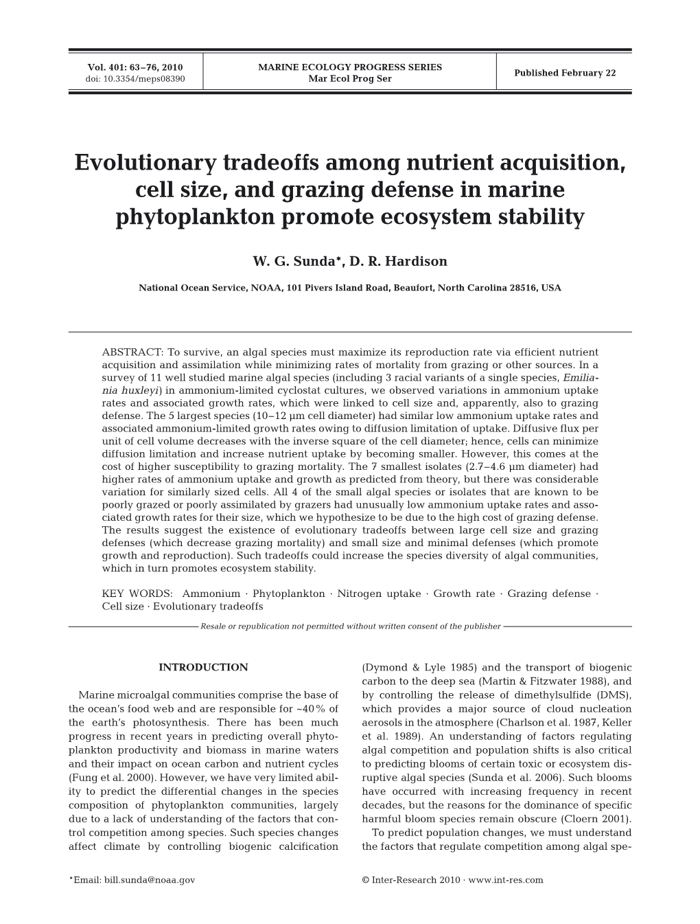 Evolutionary Tradeoffs Among Nutrient Acquisition, Cell Size, and Grazing Defense in Marine Phytoplankton Promote Ecosystem Stability