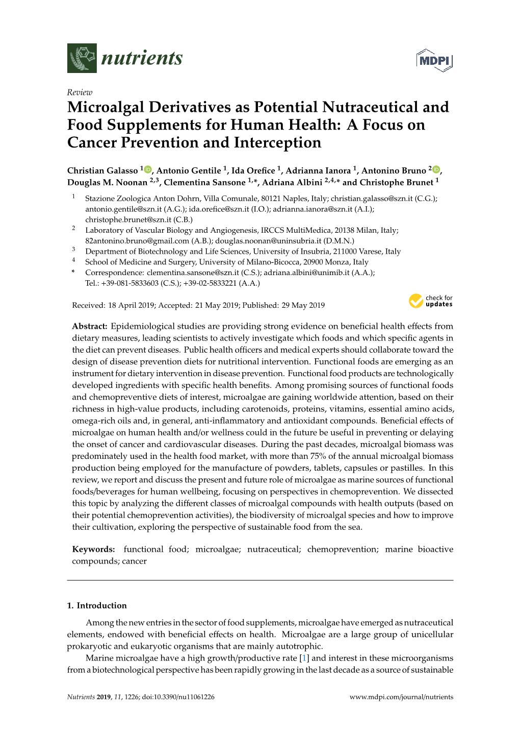 Microalgal Derivatives As Potential Nutraceutical and Food Supplements for Human Health: a Focus on Cancer Prevention and Interception