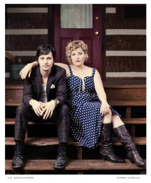 54 AMERICAN SONGWRITER SEPTEMBER | OCTOBER 2014 from a Scratch and a Hope the Story of Shovels & Rope by LYNNE MARGOLIS | PHOTOS by LESLIE RYAN Mckellar