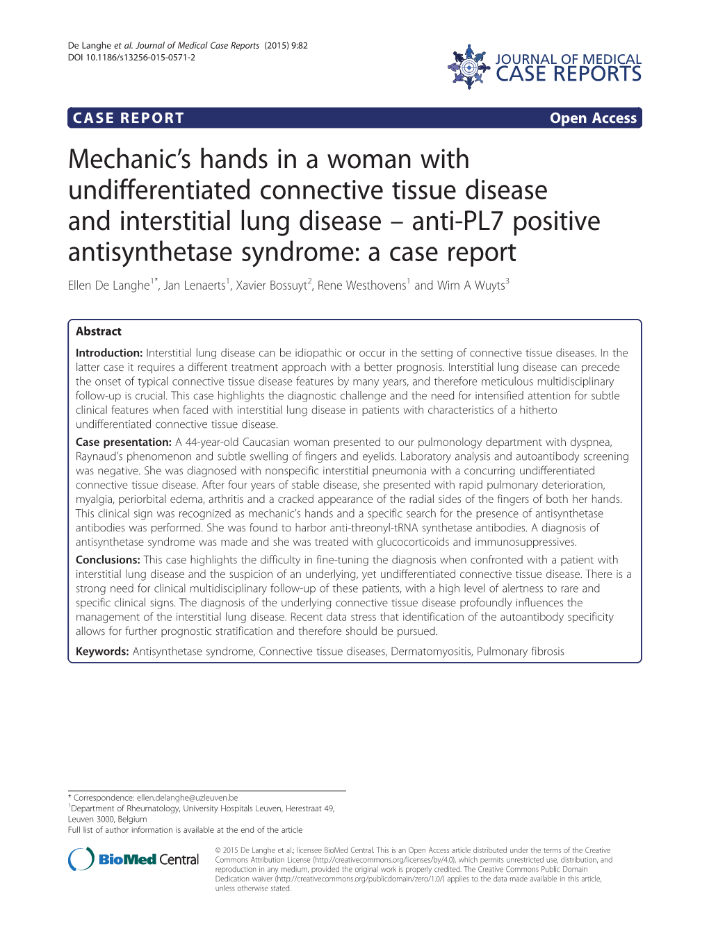 Mechanicłs Hands in a Woman with Undifferentiated Connective Tissue