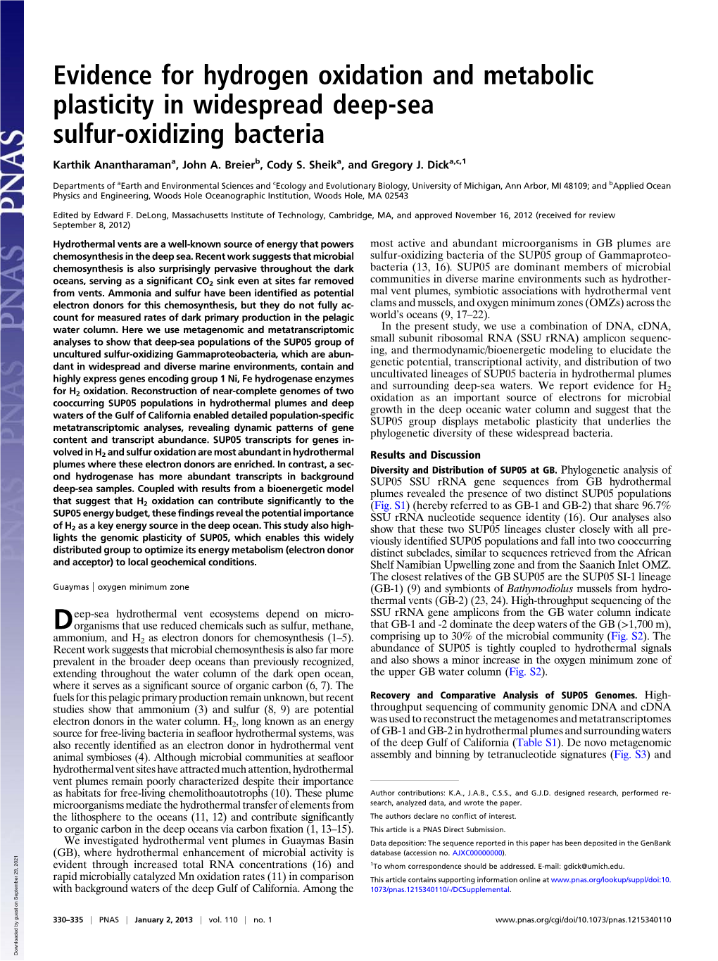 Evidence for Hydrogen Oxidation and Metabolic Plasticity in Widespread Deep-Sea Sulfur-Oxidizing Bacteria